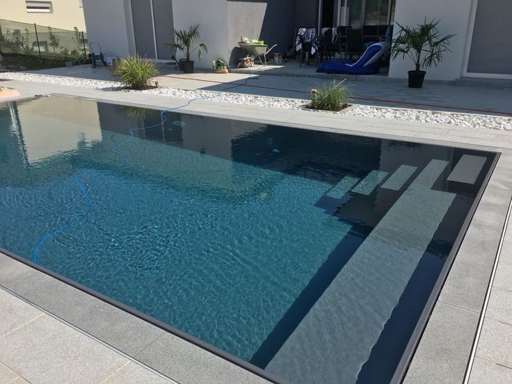 бассеин из камня